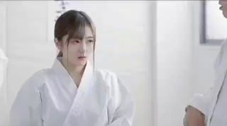 上海某学院艺术系肥臀耐操的性感美女学妹酒店和情人偷情啪啪,肤白臀美床技精湛